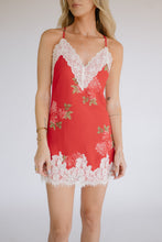 Load image into Gallery viewer, heartbreaker floral mini dress