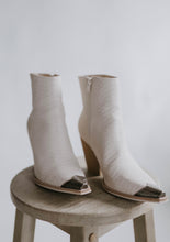 Load image into Gallery viewer, Zion Bootie
