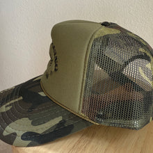 Load image into Gallery viewer, Robin Racing Camo Hat - PREORDER
