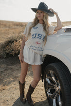 Load image into Gallery viewer, land of the free oversized Tee
