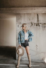 Load image into Gallery viewer, Distressed Studded Denim Jacket
